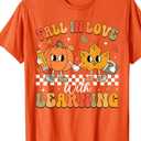Retro Fall in Love with Learning T-Shirt - Autumn Pumpkin Design - Perfect Gift for Teachers and Education Lovers Unisex T-Shirt (Orange, XX-Large)