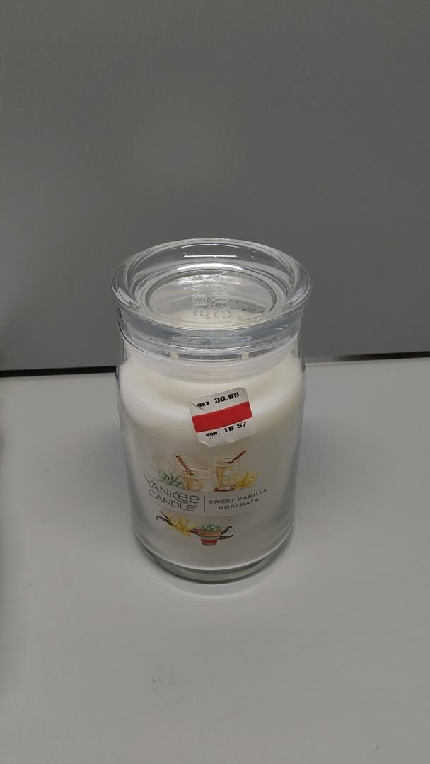 Signature Large Jar Candle - Sweet Vanilla Horchata