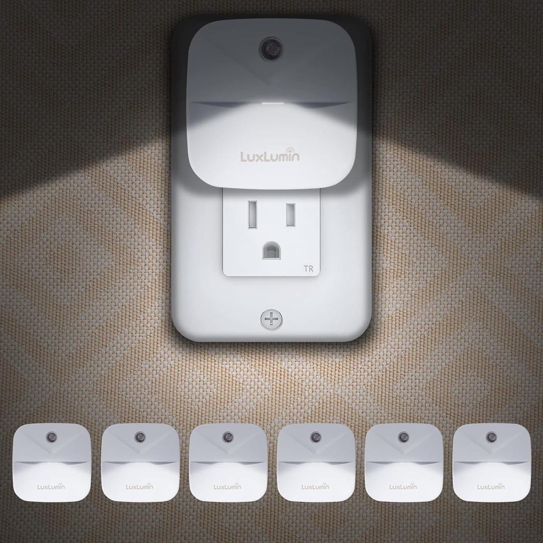 LED Night Lights Plug into Wall with Dusk-to-Dawn Sensor, Automatically Turn on and Off,Night Light for Kids,Bedroom,Bathroom,Stairs, White, 6 Packs