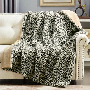 DREAMNINE Luxury Snow Leopard Print Faux Rabbit Fur Blanket Twin Size 60" x 70",Oversized Soft Thick Fluffy Cheetah Furry Blankets,Warm Blanket for Winter, Double Sided Cozy Fuzzy Blankets,White