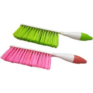 Soft Bristle Bed Sheets Sweeping Cleaning Brush with Long Hand, Counter Duster for Debris Hair Remover Desk Quilt Sofa Furniture, 2 Pack