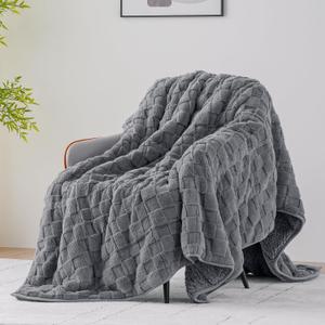 Uttermara Sherpa Fleece Weighted Blanket Queen Size(15lbs, 60" x 80", Grey), 3D Jacquard Checkered Warm Sherpa Heavy Blanket for Adults, Soft Fuzzy Weighted Blankets for Couch Bed Sofa