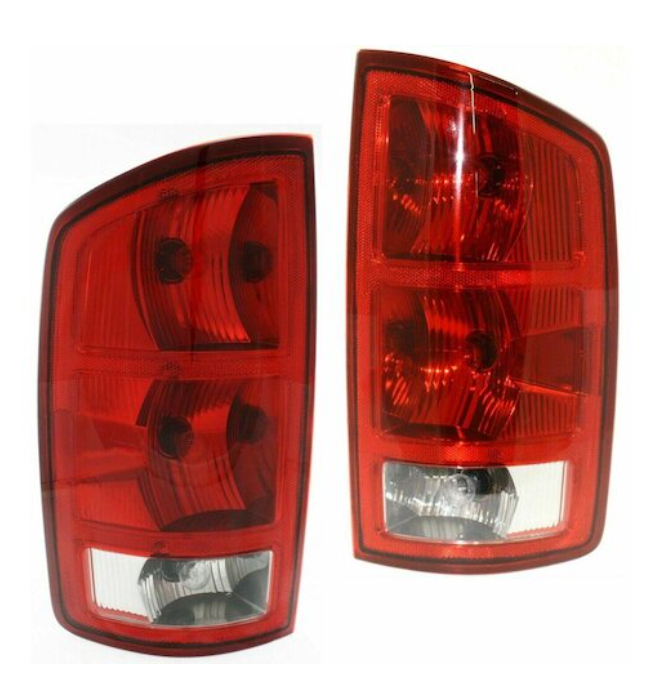 Tail Light Assembly Set of 2 - 2002-2006 Dodge Ram 2500