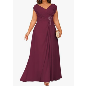 Long Chiffon Mother of The Bride Dresses Plus Size for Women V Neck Pleated Wedding Guest Gowns with Pockets LB113, Mulberry, Size 10