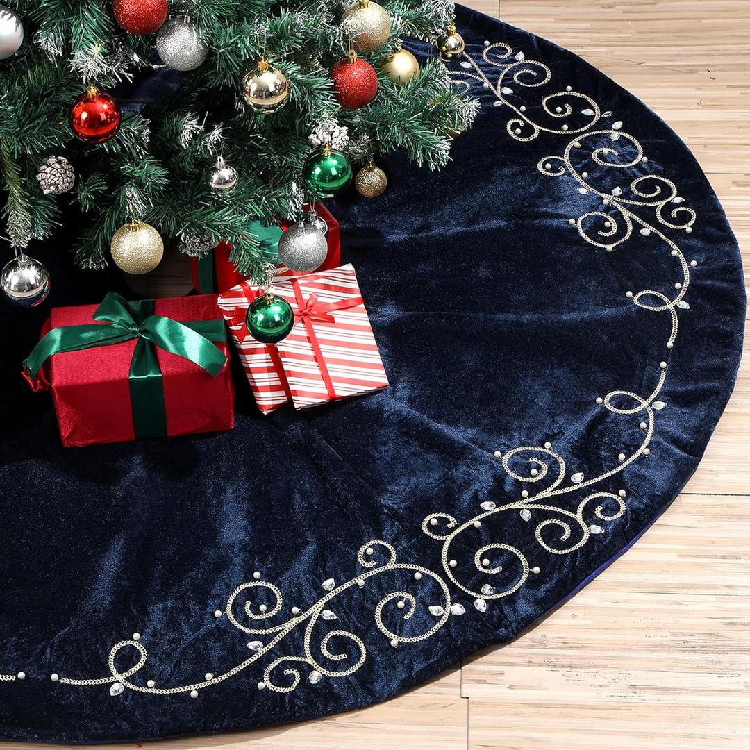 72inch Extra Large Christmas Tree Skirt Navy Blue Luxury Velvet Plush Fur Skirts Baroque Tree Skirts with Gold Embroidered Pearls and Crystals Trees Skirt for Christmas Holiday Party Home Decoration