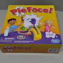 Hasbro Gaming Pie Face Game | Whipped Cream Family Board Game for Kids | Ages 5 and Up | for 2 or More Players | Funny Preschool Games | Kids Gifts