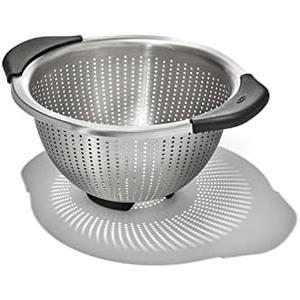 OXO Good Grips Stainless Steel 3 qt./ 2.8L Colander