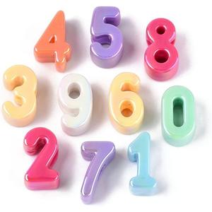 DanLingJewelry 200Pcs Random Colorful 0-9 Number Acrylic Beads UV Plating Letter Spacer Beads for Jewelry Making DIY Bracelets Crafts