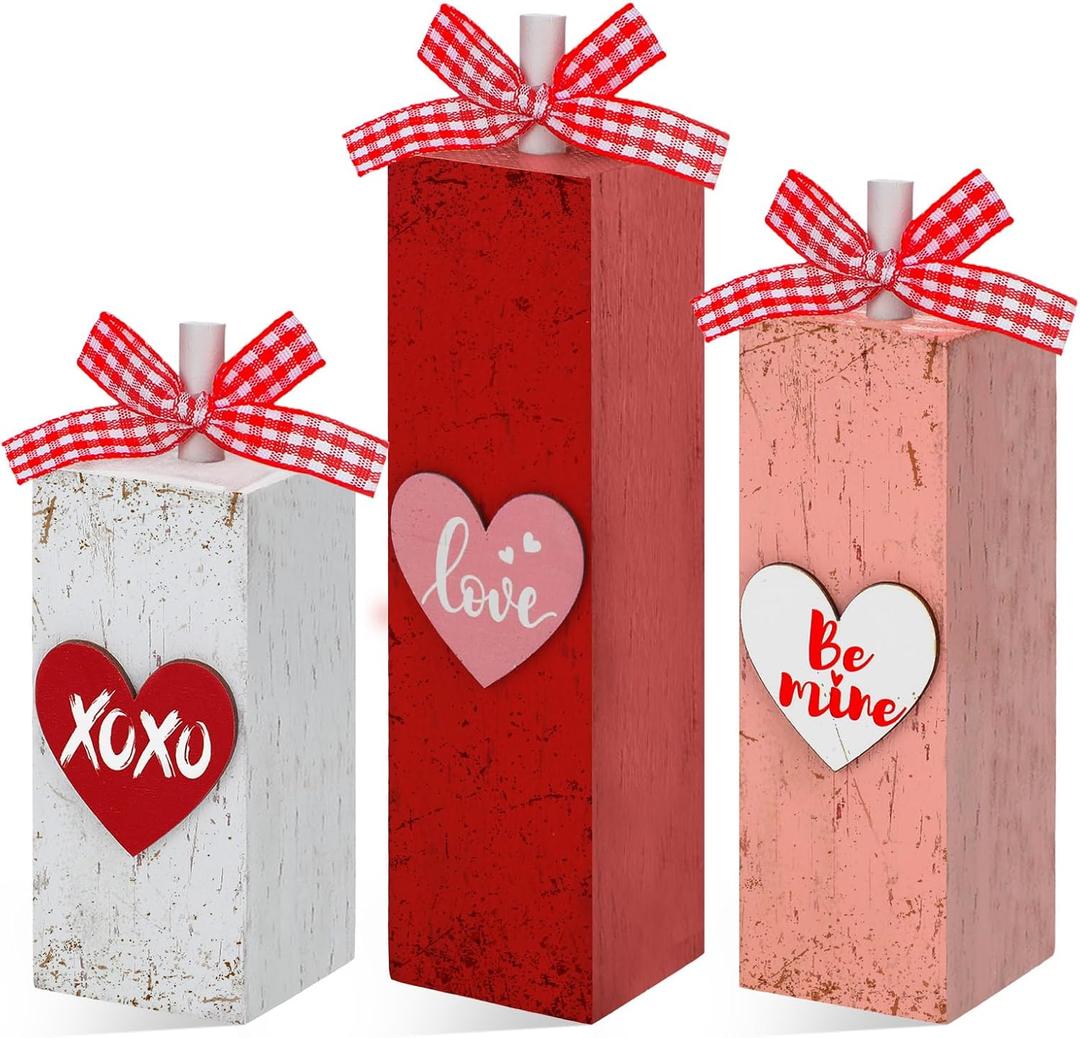 Redbaker 3pcs Valentine's Day Table Centerpieces Valentines Office Decor Wooden Block Sign Be Mine Love Table Decorations Rustic Farmhouse Red Pink Heart Tiered Tray Decor for Home Office Mantel Desk