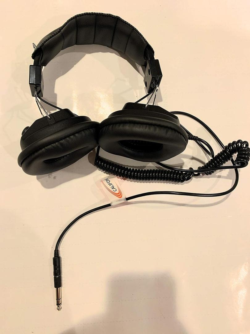 CALIFONE INTERNATIONAL SWITCHABLE STEREO/MONO HEADPHONES (Set of 3)