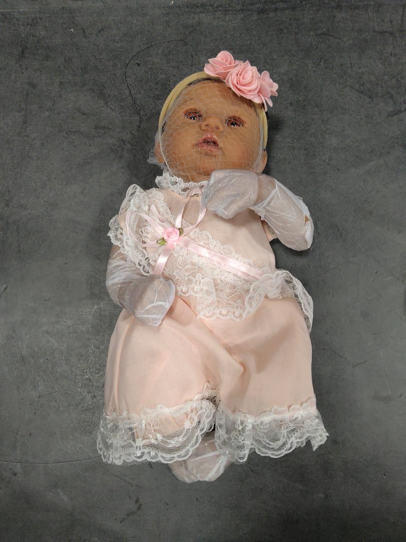 SCOM Reborn Baby Dolls Black Girl - 20 Inch African American Baby Dolls, Lifelike Soft Body Realistic with Open Eyes Red Suit Newborn Dolls Real Life Dolls Gift for Kids Age 3