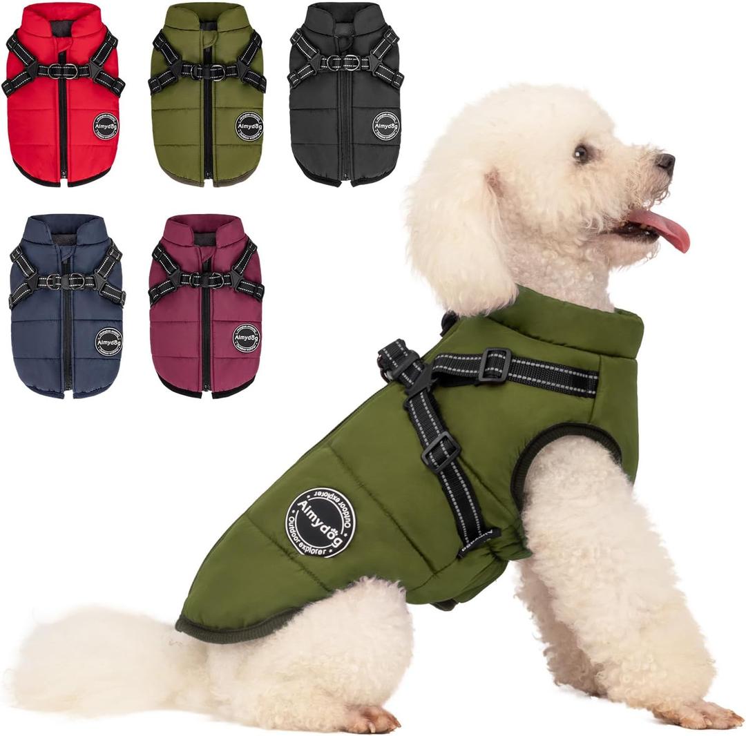 Warm Dog Winter Coat, Fashion Sports Cold Weather Jacket with Built-in Harness, Reflective & Adjustable Comfortable Pet Vest, Windproof Apparel for Small Medium Large Dogs (S, Green)