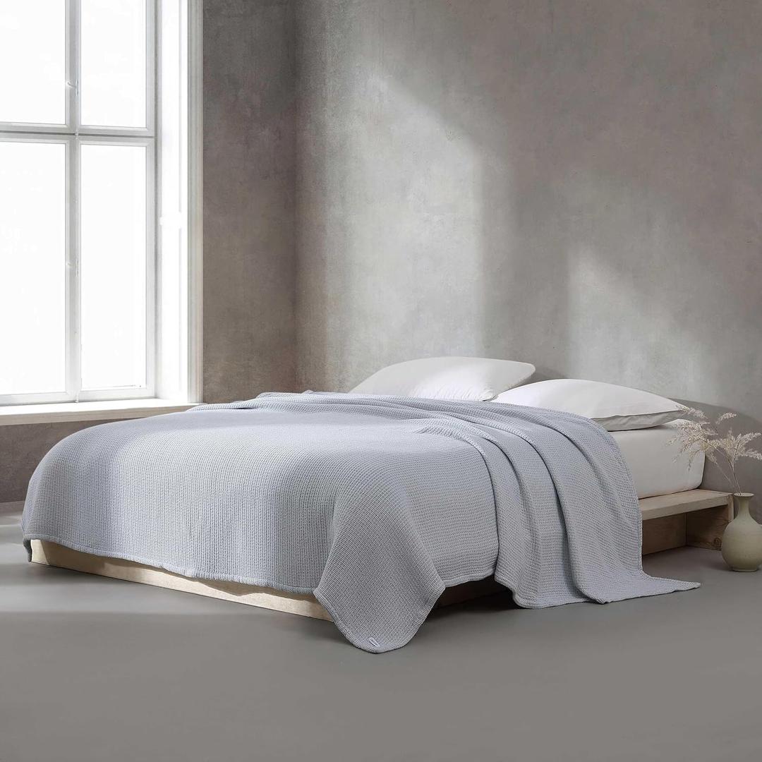Calvin Klein - Queen Blanket, Premium Cotton Honeycomb Weave Bedding, Medium Weight Bed Blanket (Cotton Weave Blue, Queen)