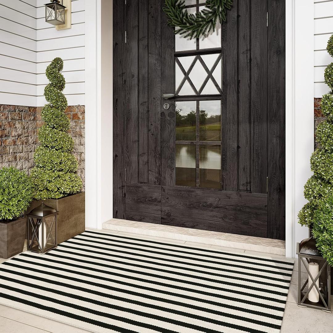 Striped Outdoor Rugs 3'x5', Cotton Hand Woven Rug Front Door Mat,Washable Reversible Layered Door Mats, Foldable Front Porch Rug for Entryway/Home Entrance/Farmhouse(Black and White)