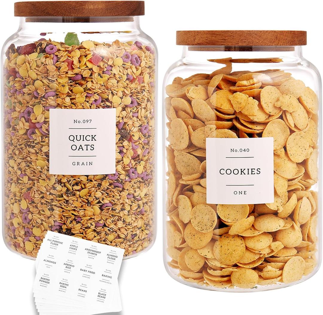CZHQSMZ Set of 2 Large Glass Flour and Sugar Containers with 132 Pantry Labels - Glass Food Storage Jars with Airtight Bamboo Lid for Flour Pasta Candy Coffee Cookie and More(1 Gallon/4000 ml)