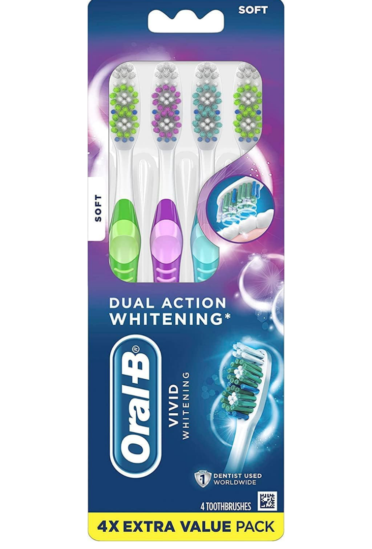 Oral-B Advantage Vivid Dual Action Whitening Toothbrushes, Soft, Tooth Brush Pack of 4 Count, Tooth Brushes (Packaging and Product Color May Vary)