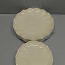 LIYH 24 Pcs Plastic Plates Reusable,Unbreakable Dinner Plates, Scalloped Plastic Plates, Dishwasher Safe,Ivory Plate Sets Perfect for Parties, Birthday, Picnics, BPA Free(12Guests)