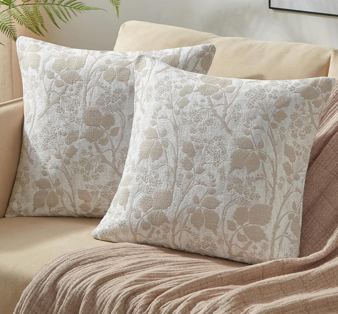 Bailix Jacquard Floral Throw Pillow Covers 20x20 - Decorative Couch Boho Pillow Covers Set of 2, Neutral Square Vintage Farmhouse Lumbar Cushion Cover for Sofa Living Room Bedroom (Coffee)