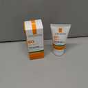 La Roche-Posay Anthelios Clear Skin Sunscreen Dry Touch SPF 60, Oil Free Sunscreen For Face, Oil Absorbing, Broad Spectrum SPF + Antioxidants, Non-Greasy, Oxybenzone Free, Travel Size (1.7 Fl Oz (Pack of 1))