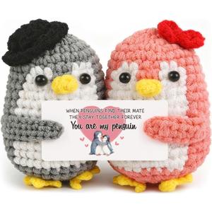 WenmthG Penguin Couple Crochet Gift – Handmade Knitted Penguin Lovers – Engagement Wedding for Couples, Husband Wife, Boyfriend Girlfriend