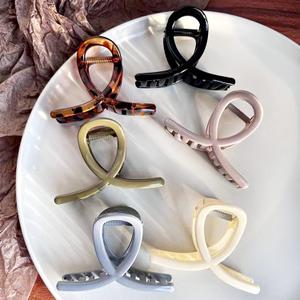 Big Hair Claw Clips Medium Size Butterfly Hair Clips for Women 3.15" Strong Hold Non-slip Jaw Clips Hair Accessories for Long Thick Thin Hair 6 Pcs