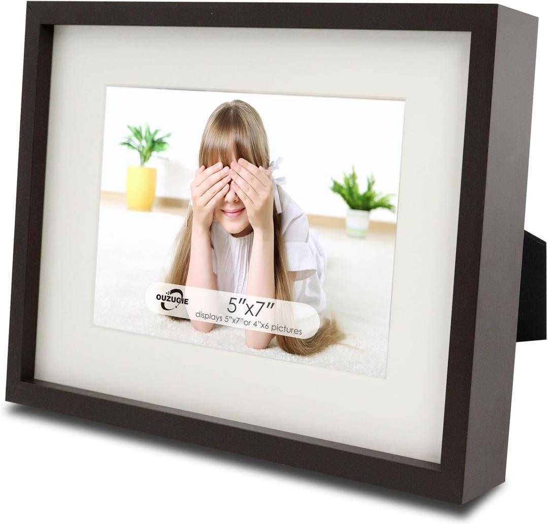 OUZUGIE 5x7 Picture Frame,Display Poster 4x6 With Mat or 5x7 Without Mat,Coffee Aluminum Poster Frames with Premium Acrylic,Photo Frames with Strong Corner for Gallery Wall and Tabletop (5X7, Coffee)