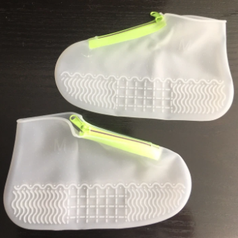 Snow Ice Grips Over Shoe/Boot Traction Cleat Spikes-Sz M-Silicone Shoe Cover