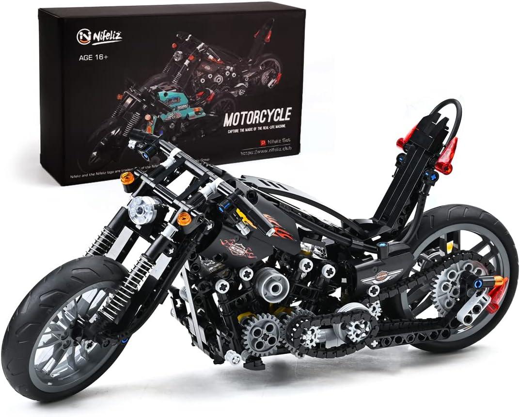 Nifeliz Knuckle Chopper Motorcycle Building Kit (451 Pieces)
