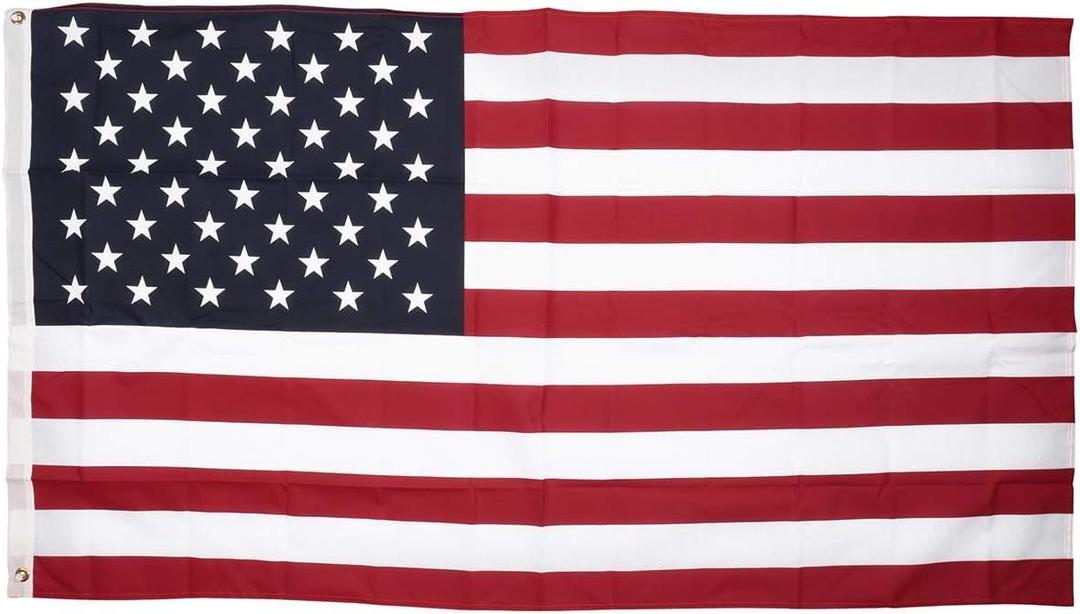 Annin Flagmakers (19417) Poly/Cotton American Flag, Made in USA, 3 x 5 Feet, All-Weather