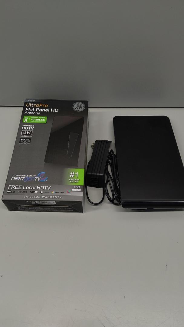 GE Slim Flat Panel Passive Antenna, Indoor, 1 ct 