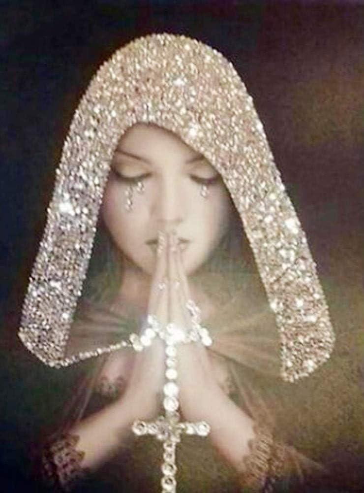 lDIY 5D Diamond Art kit for Adults, a Woman in Jewelry, Circular Jewel Crafts Art Perfect for Relaxation, Puzzle Home Game for Wall Decor Gift 16" x 12"