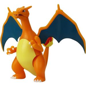 Pokmon Charizard Battle Feature Figure - 4.5-Inch Charizard Battle Figure with Fire Missile Launcher