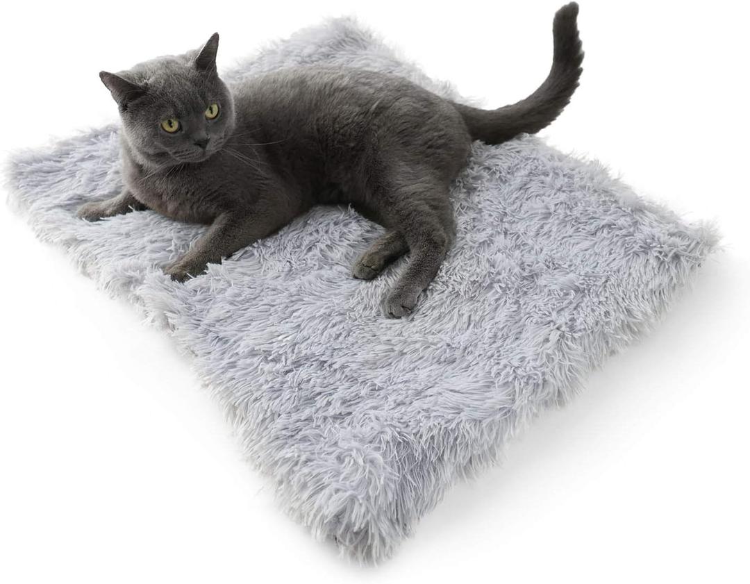 Furry Pet Bed/Mat (Convertible) - Grey, 24"L x 20"W x 3"Th