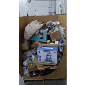 Pallet of Salvage Items
