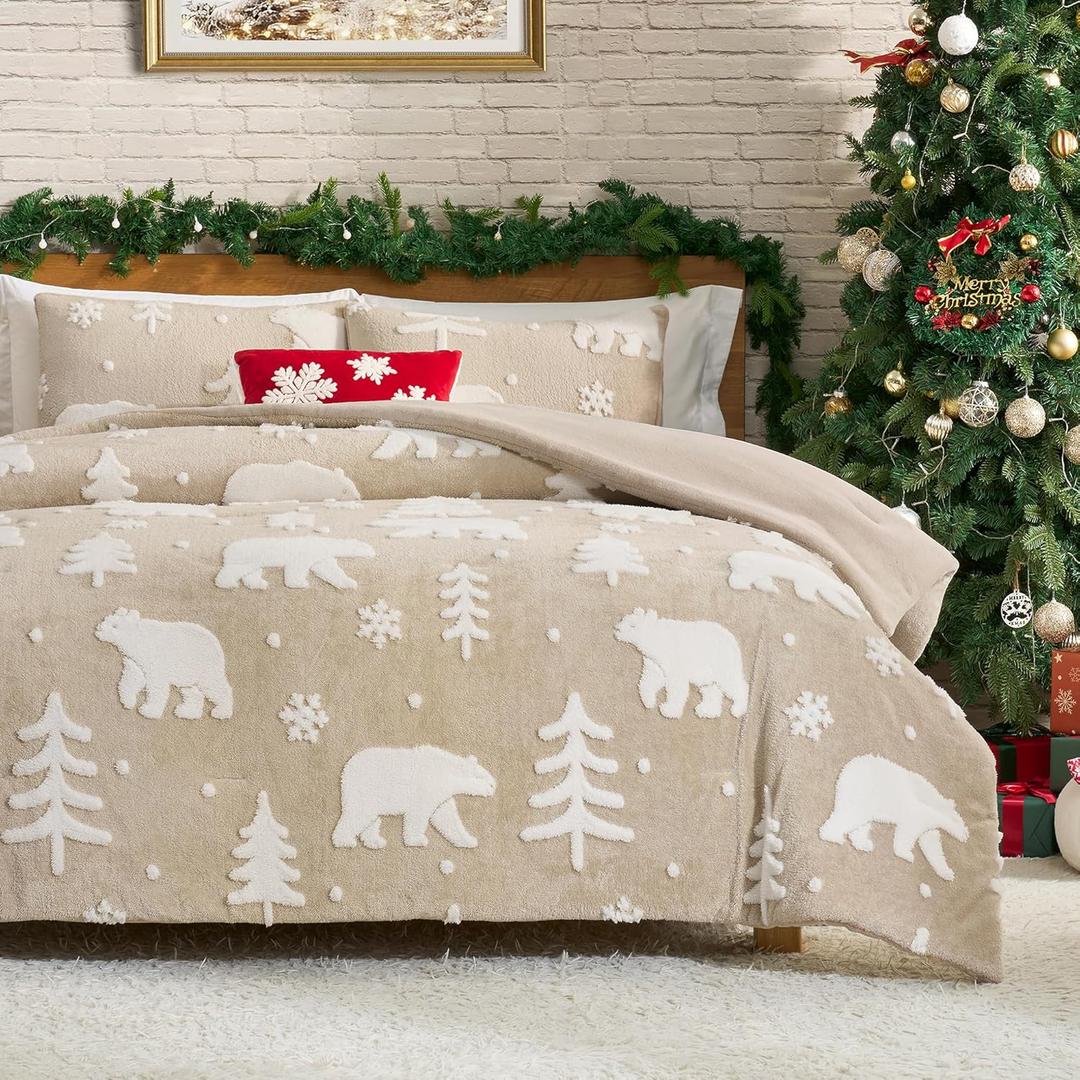 Amlie Home Christmas Comforter Set Queen, Fluffy Christmas Bedding Set with Polar Bear, Beige Fleece Plush Comforter for Winter, 3 Pieces, 1 Soft Comforter and 2 Pillowcases (Queen (90"x90"))