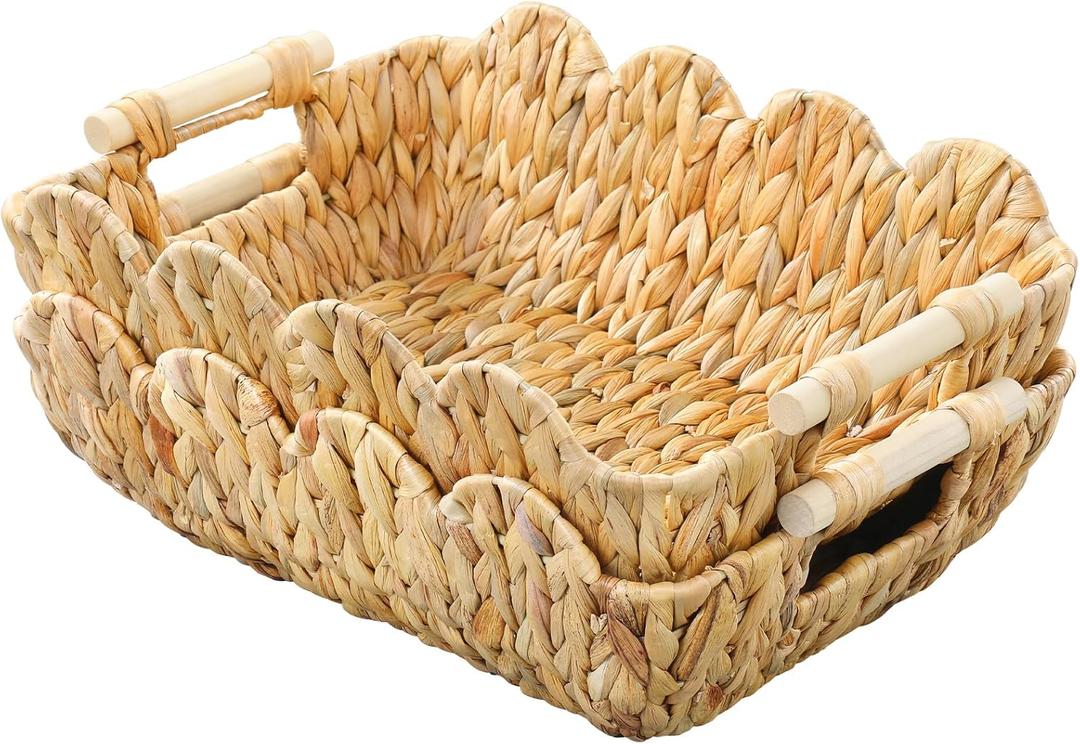 Small Wicker Basket 2 Pack,Scalloped Basket for Organizing and Decor,Natural Water Hyacinth Storage Baskets with Wooden Handles for Gifts,Snack,Shelves