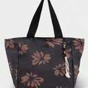 Volcom Bay Bae Beach Tote Bag