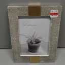 New View 5x7 inch Picture Frame- Silver / Gold