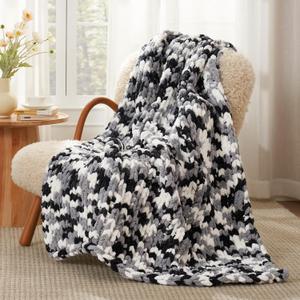 Amlie Home Chunky Knit Throw Blanket for Couch, Soft Chenille Crochet Blanket for Sofa, 50"x60", Space-Dyed Black