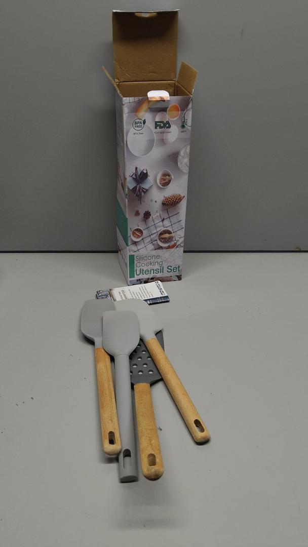4-Piece Non-Stick Rubber Spatula Set, Baking Bowl Spatula Seamless Spreader, Heat Resistant up to 600°F, for Baking, Cooking and Mixing, Dishwasher Safe