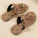 GORGLITTER Girl's Metallic Thong Flat Sandals Dressy Walking Flip Flops | Summer Shoes for Teens, Slip On, Open Round Toe, Kids Sandals 2026, Comfortable, Dressy Casual 2.5 Big Kid