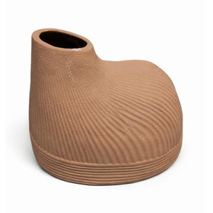 7.9in Porcelain Vase