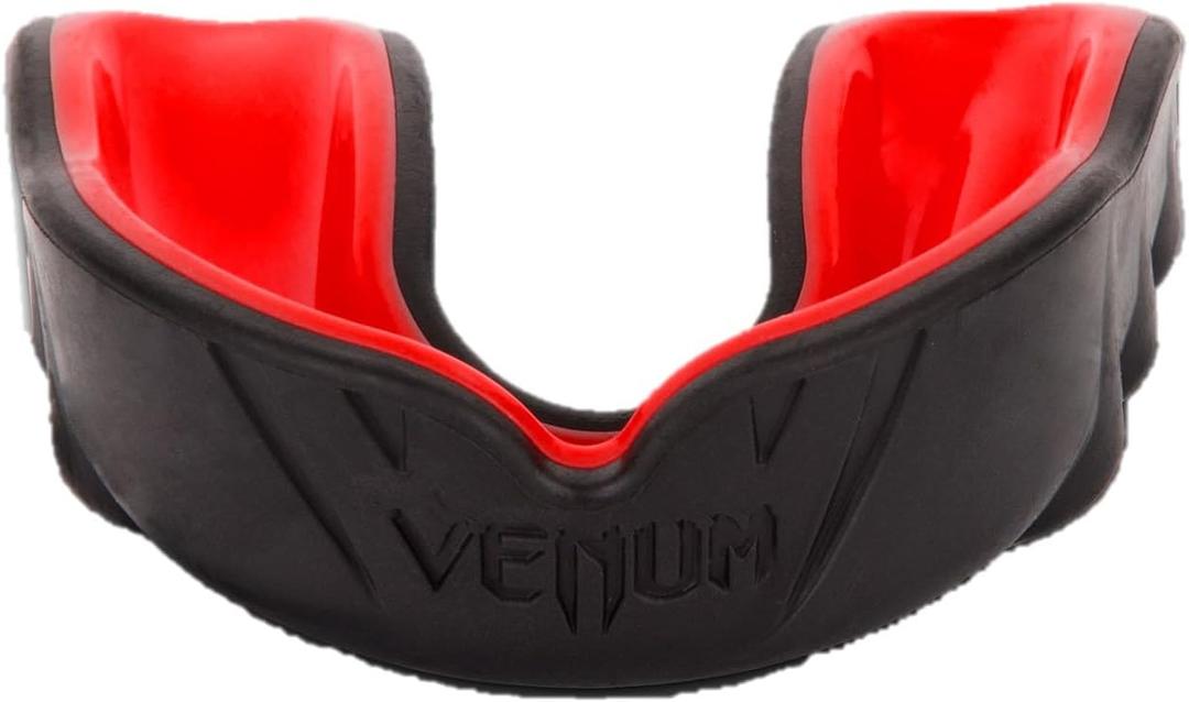 Venum Challenger Mouthguard - Red/Black (Adult)