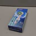 OralB Pro 1000 CrossAction Electric Toothbrush, Green