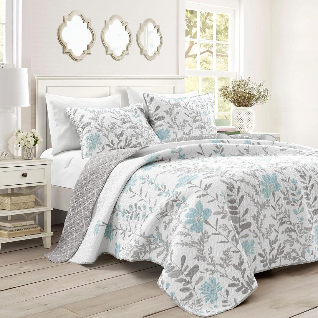 Lush Decor Aprile Reversible Floral Quilt Queen Size 3 Piece Set Full/Queen, Blue & Gray - Bedding Set - Floral Quilt - Cottage Bedroom Dcor