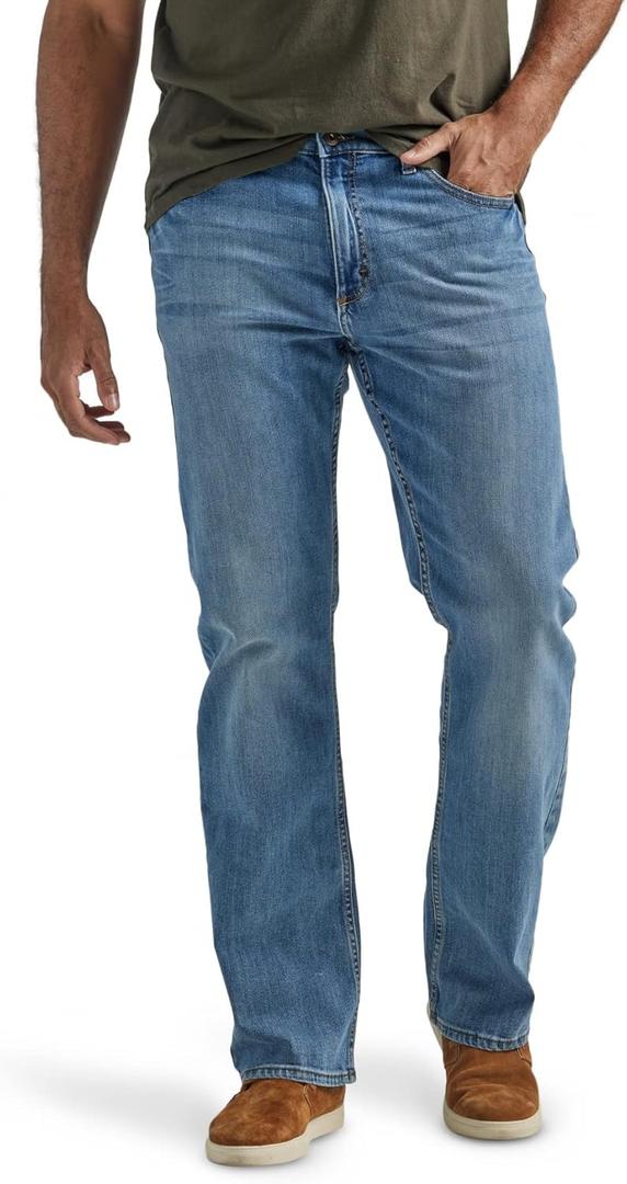 Wrangler Authentics Men's Relaxed Fit Boot Cut Jean, Riptide, 32W x 32L
