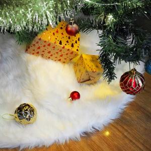 30Inch White Christmas Tree Skirt- Faux Fur Plush Small Christmas Tree Skirt Holiday Party Indoor Outdoor Christmas Decorations for Merry Christmas
