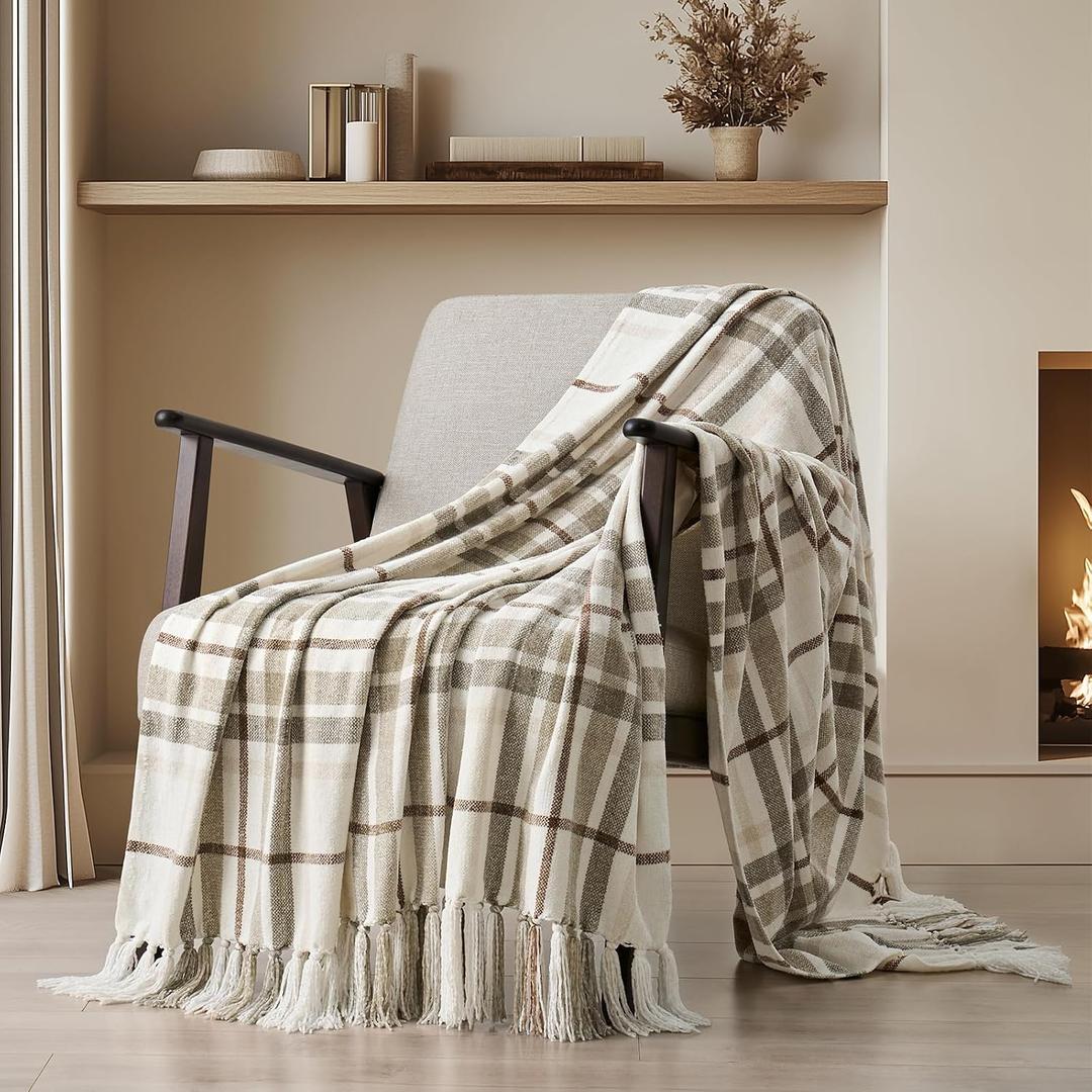 EverGrace Plaid Chenille Throw Blanket for Couch, Super Soft Cozy Decorative Farmhouse Plaid Throw with Tassels, Lightweight Chenille Knit Throw for Bed Sofa Gift Home Decor, Beige 50x60