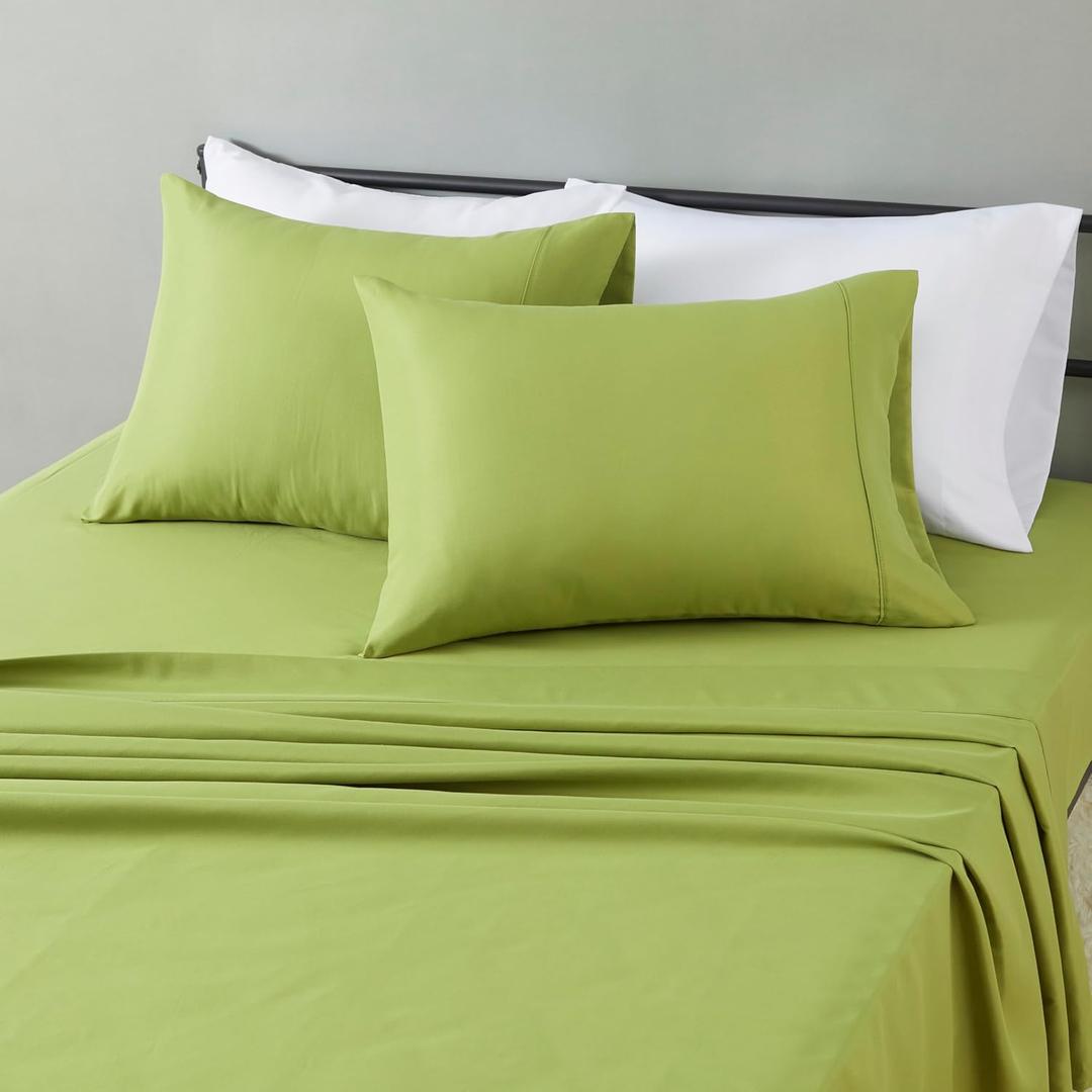 Amazon Basics Lightweight Microfiber 4-Piece Bed Sheet Set, Full, Oliver Light, Solid