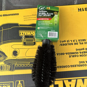 TurtleWax Wheel&Lug Nut Brush 2Pcs